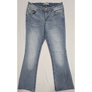 LEI  Ashley, Low Rise, Boot Cut Size 7 Women’s Regular Jeans
